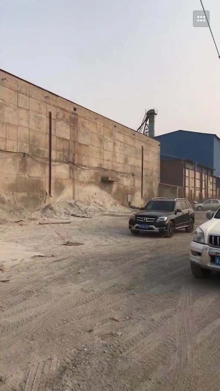 考察氣力輸送現(xiàn)場(chǎng) 考察氣力輸送現(xiàn)場(chǎng)