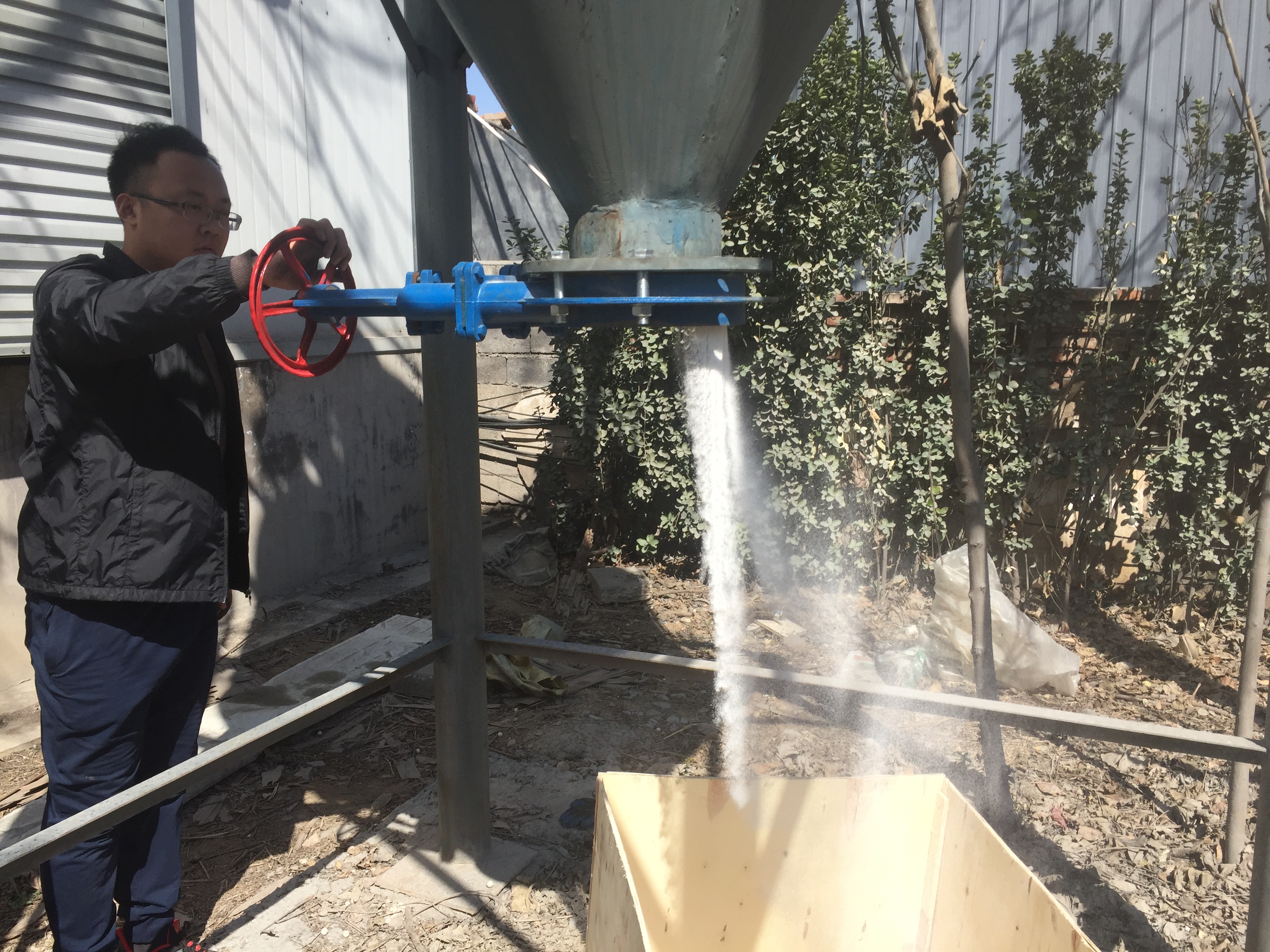 氣力輸送系統(tǒng)物料回收點(diǎn) 氣力輸送系統(tǒng)物料回收點(diǎn)